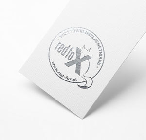 Srebrne Lublin - logo na wizytówce. Piękny efekt srebra na wizytówce wyraźnie wyczuwalnego to 3D liquid silver.